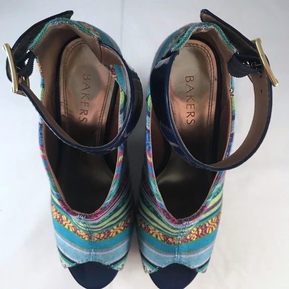 Bakers Kiersten Tribal Wedges - Picture 4 of 8